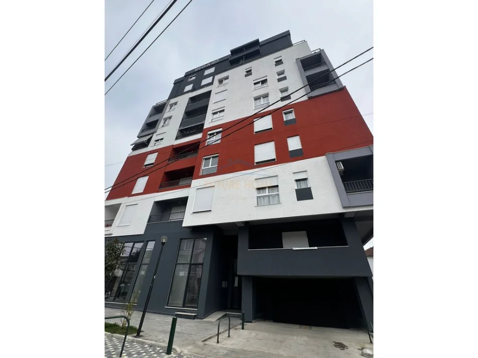 Tirane, shitet apartament 2+1+2, Kati 1, 116 m² 198.000 € (5 Maji)