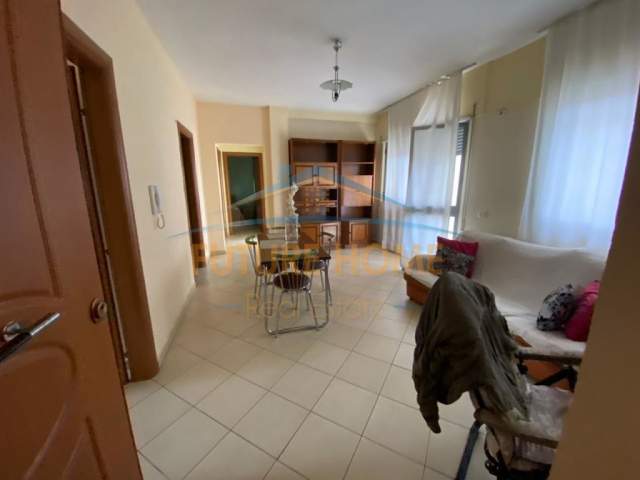 Durres, shitet apartament 2+1+BLK Kati 5, 157 m² 80.000 Euro (PRANE UKD ,DURRES)