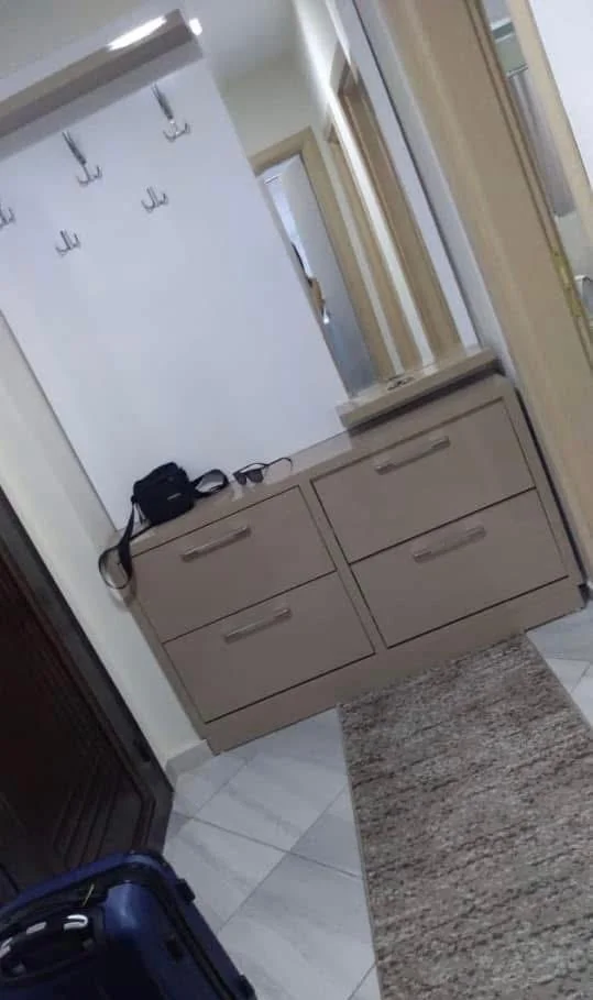 Apartament 1+1 me qera tek restoran durresi (400 euro)