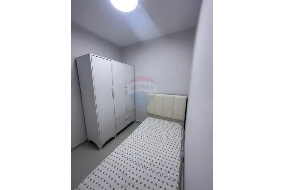 Tirane, jepet me qera apartament 2+1 Kati 1, 70 m² 600 € (21 Dhjetori)