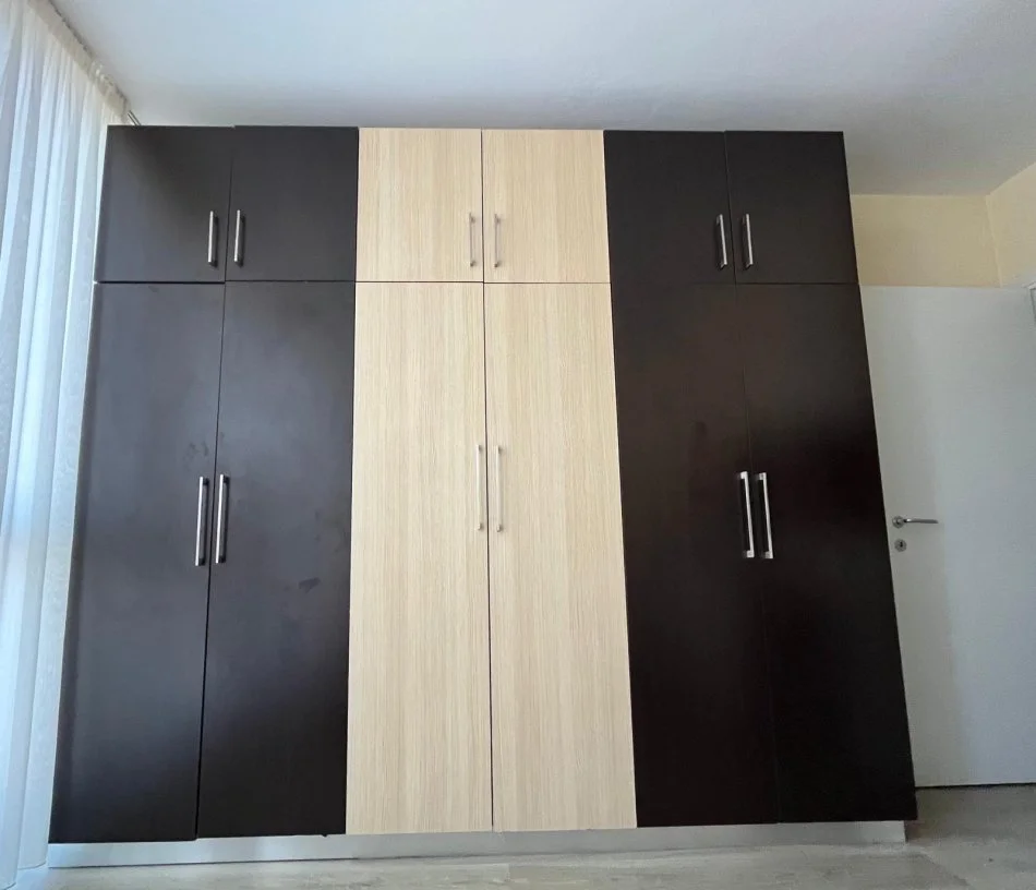 Tirane, jepet me qera apartament 2+1+Aneks+Ballkon , 59 m² 700 € (Rruga Ndre Mjeda)