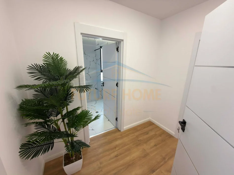 Tirane, shitet apartament 2+1 Kati 7, 116 m² 265.000 € (Pallati me Shigjeta)