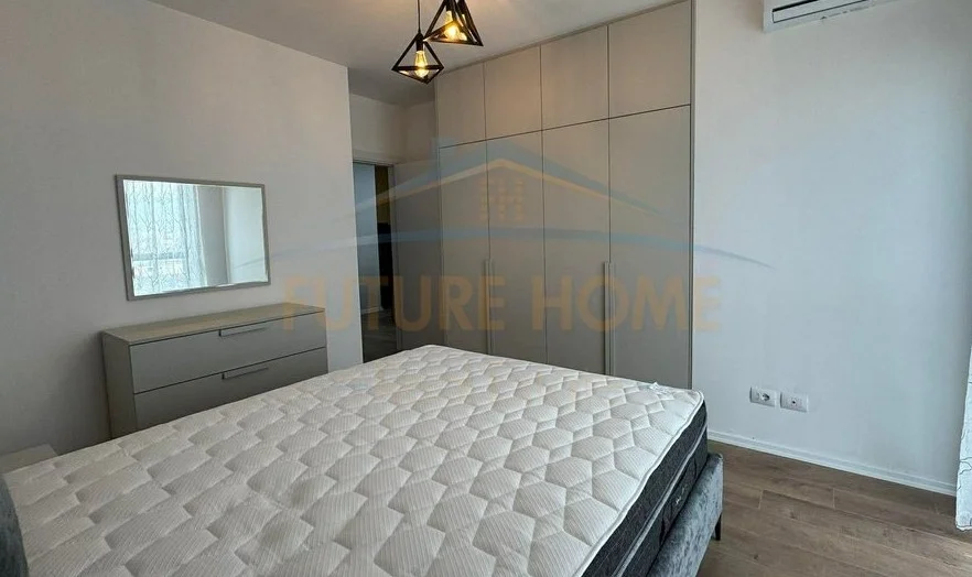 Tirane, jepet me qera apartament 1+1+Ballkon Kati 5, 65 m² 500 € (Akses Tirana)