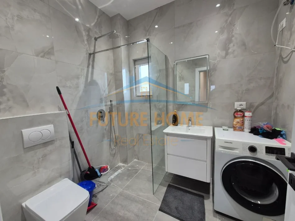 Tirane, jepet me qera apartament 1+1 Kati 3, 75 m² 600 € (Rruga "Tomi Kristo", pranë Kompleksit "Kaimi".)