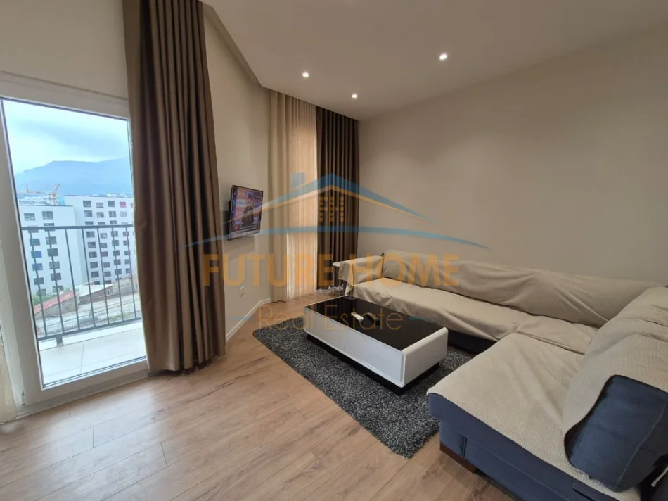 Tirane, jepet me qera apartament 1+1+Post Parkimi+Ballkon Kati 3, 75 m² 600 € (Ali Demi)