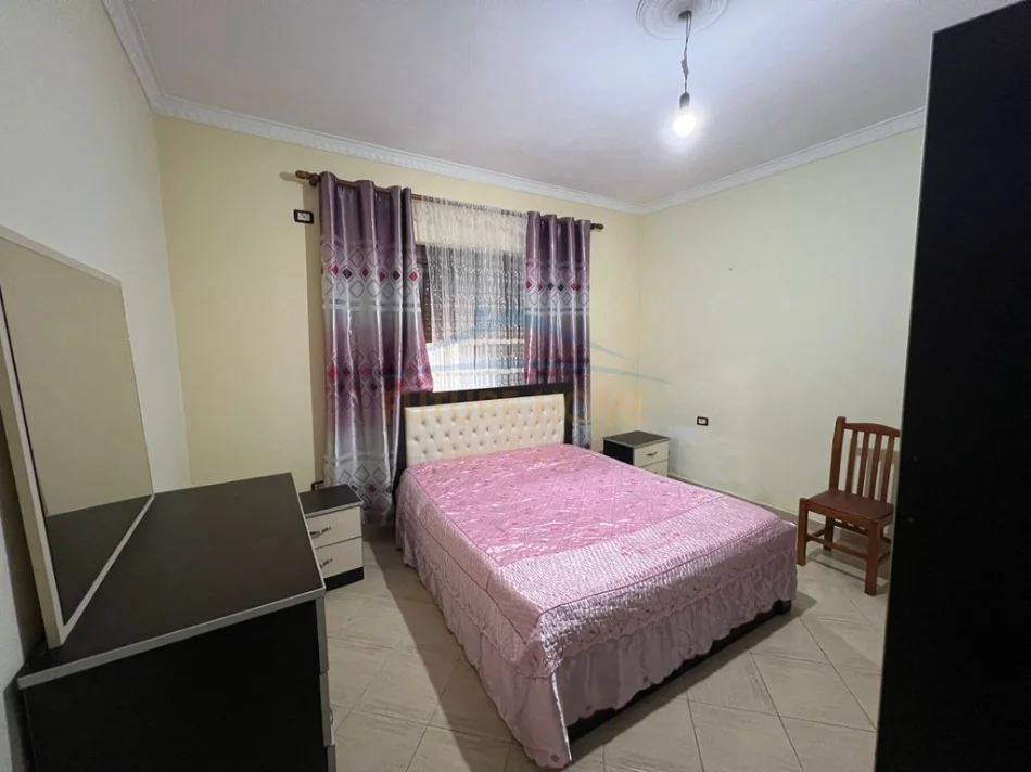 Tirane, jepet me qera apartament 2+1 Kati 2, 110 m² 400 € (Rruga Dalip Topi , Fresku)