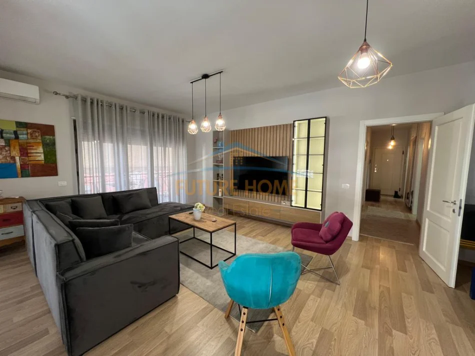 Tirane, jepet me qera apartament 2+1 Kati 6, 115 m² 1.000 € (Apartament 2+1,Delijorgji)