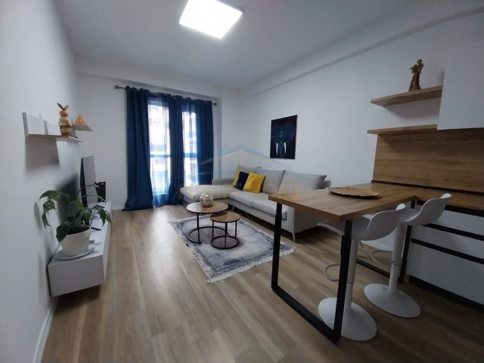Tirane, jepet me qera apartament 1+1+Ballkon Kati 3, 65 m² 624 € (Dritan Hoxha)