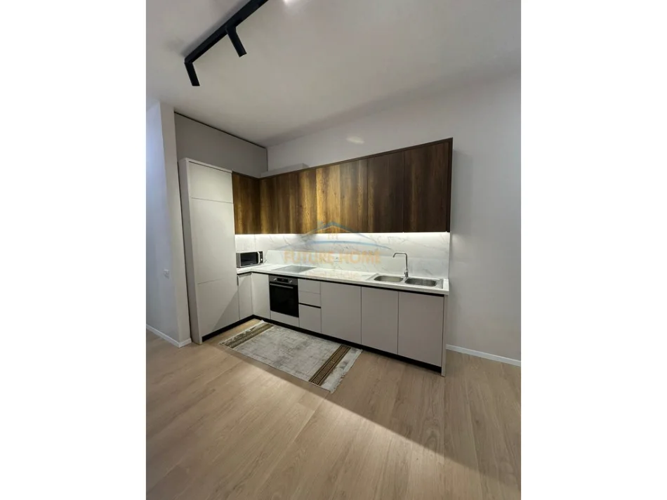 jap me qera apartament 1+1+Ballkon Kati 6, 78 m² 800 € (DELIORGJI)