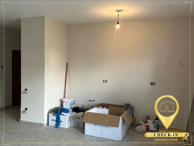 Tirane, shitet apartament 2+1+Aneks+Ballkon Kati 1, 109 m² 126.000 € (Rruga Sokrat Miho)
