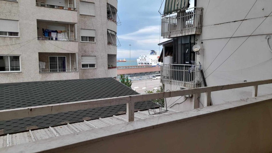 Durres, shes apartament 3+1+Ballkon Kati 5, 144 m² 175.000 € (Porti, Durres)