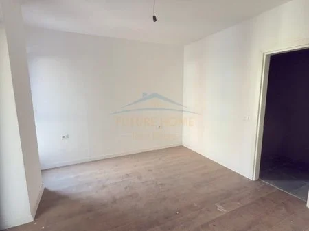 Tirane, shitet apartament 2+1 Kati 4, 106 m² 278250 € (Komuna e Parisit)