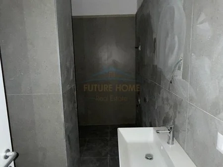 Tirane, shitet apartament 2+1 Kati 4, 106 m² 278250 € (Komuna e Parisit)