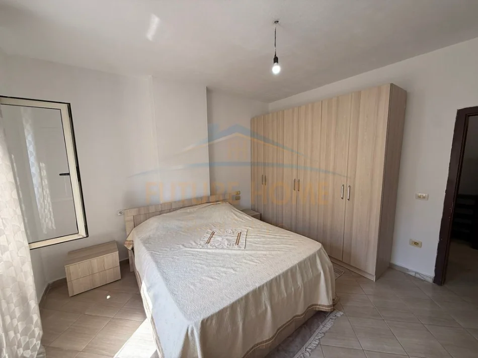 Tirane, jepet me qera apartament 1+1 Kati 6, 70 m² 450 € (2 palmat)