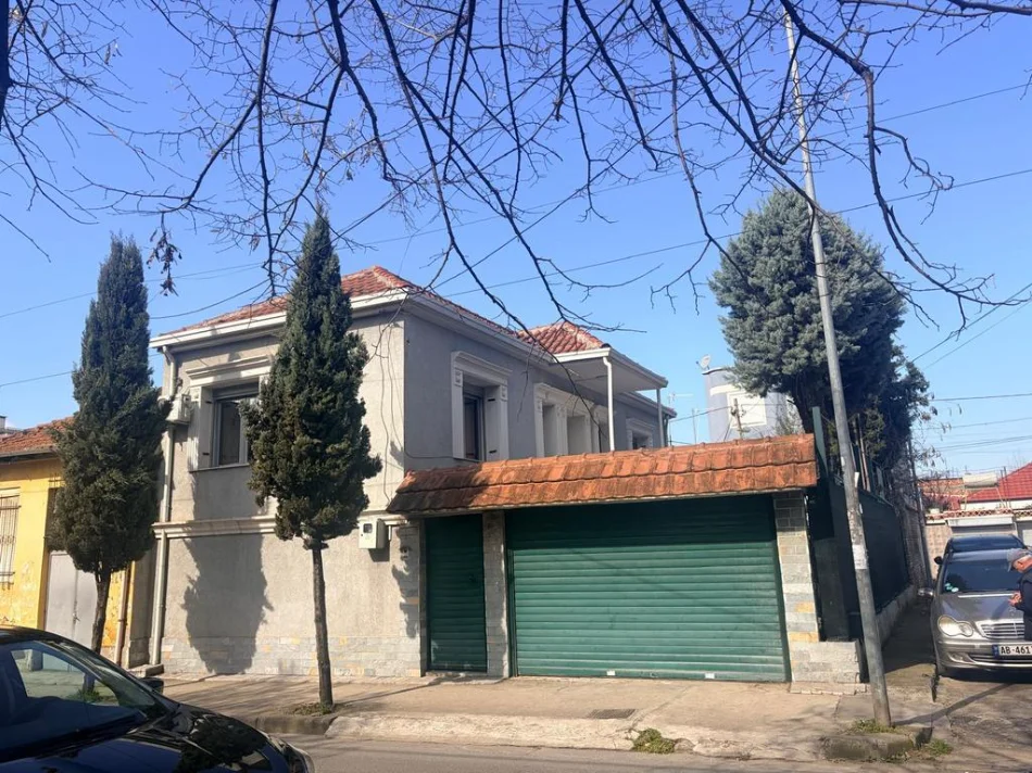 Tirane, jepet me qera Vile , 75 m² 1.500 € (SELVIA)