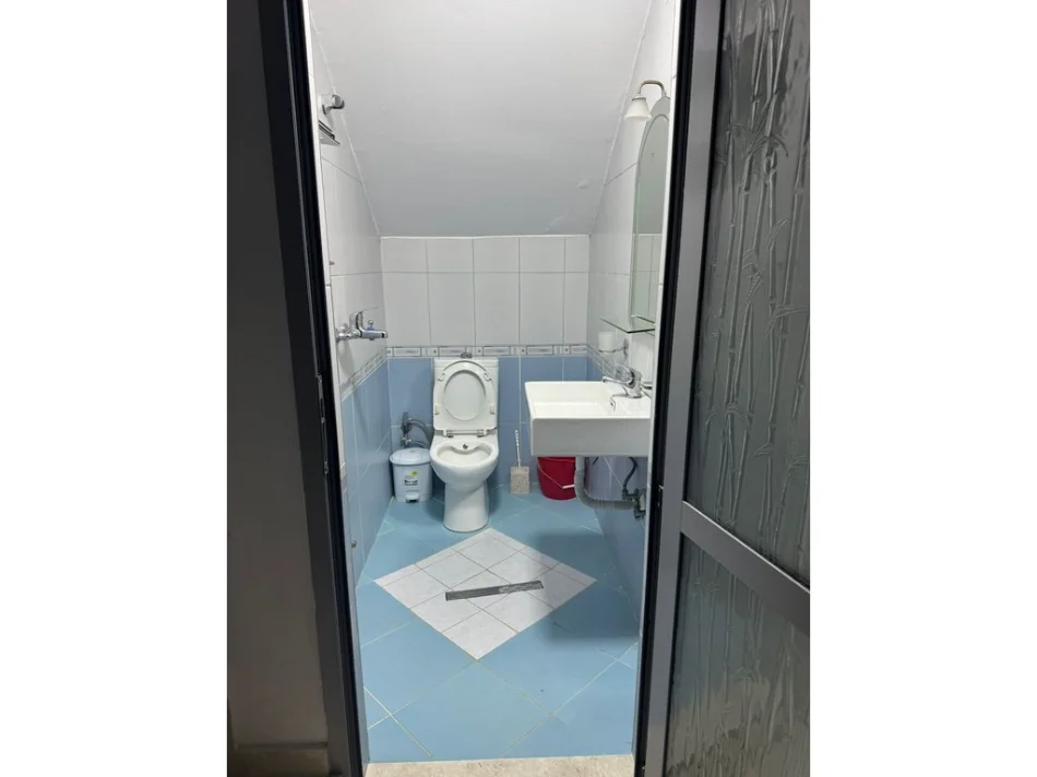 Tirane, jepet me qera Vile , 75 m² 1.500 € (SELVIA)