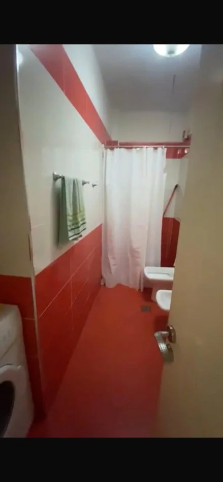 Tirane, jepet me qera apartament 2+1+Ballkon Kati 3, 84 m² 450 € (don bosko)