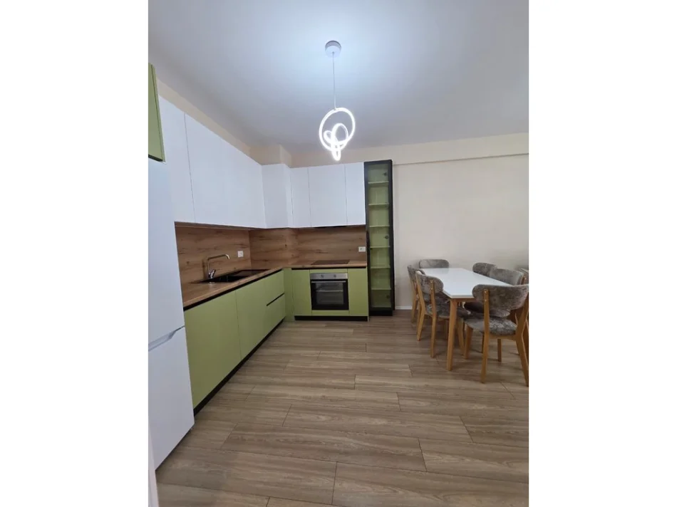 Tirane, jepet me qera apartament 1+1 Kati 3, 72 m² 500 € (Urban Gate)