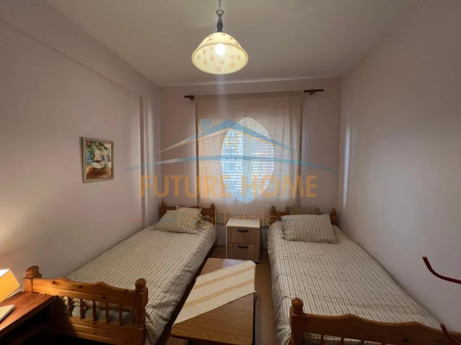 Tirane, jepet me qera apartament 2+1 Kati 5, 95 m² 800 € (Stadiumi Dinamo)