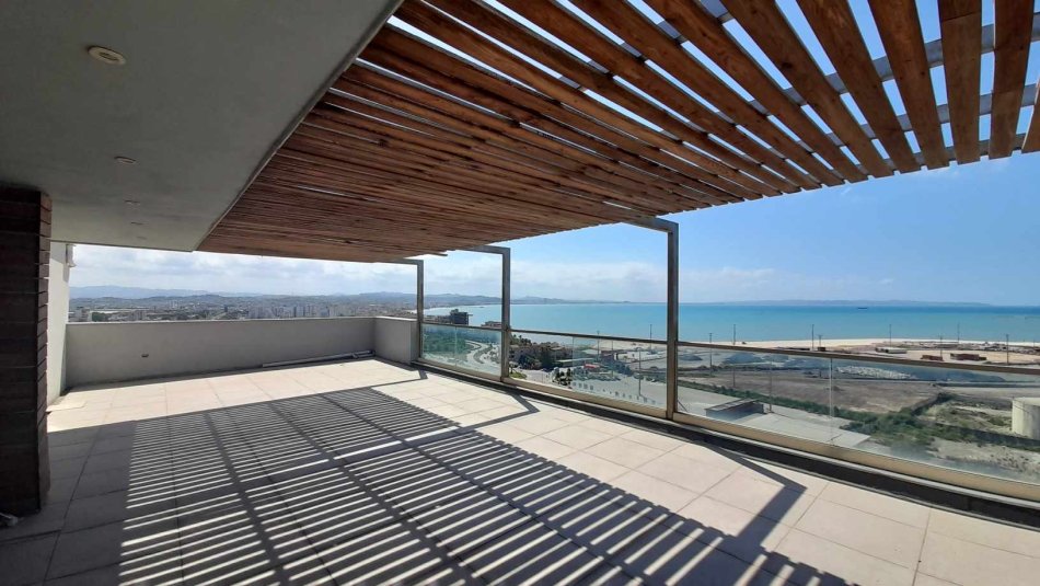 Durres, shes apartament duplex Dublex Kati 9, 565 m² 750.000 € (Durres qyteti)