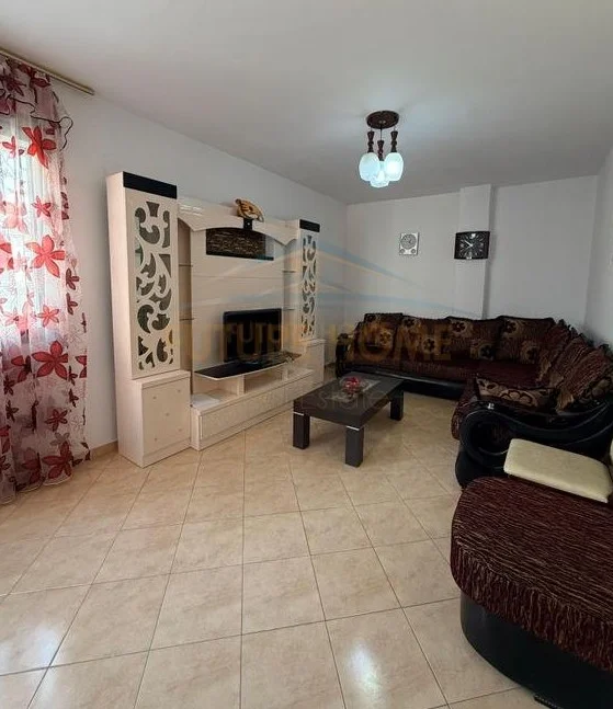 Tirane, shitet apartament 2+1 Kati 5, 92 m² 125.000 € (fresku)