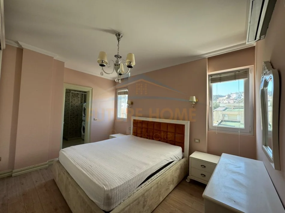 Shqiperi, jepet me qera 3+1 Kati 6, 112 m² 1.000 € (Liqeni i Thate)