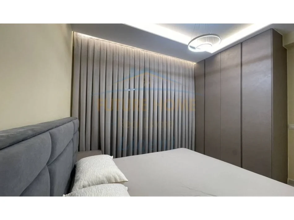 Tirane, jepet me qera apartament 1+1+Ballkon Kati 3, 65 m² 630 € (Kodra e Diellit)