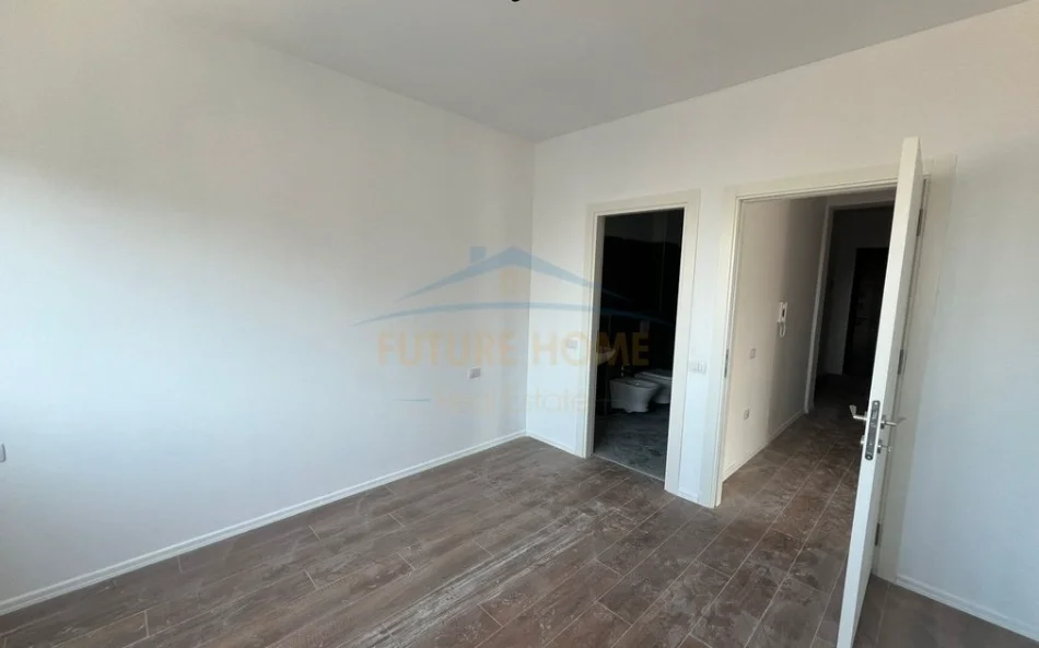 Tirane, shitet apartament 2+1 Kati 5, 109 m² 243.900 € (rruga sadik petrela)