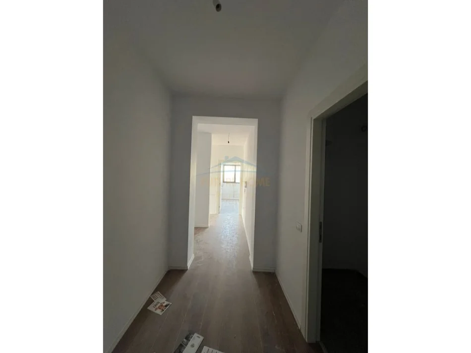 Tirane, shitet apartament 2+1+Ballkon Kati 4, 108 m² 243.900 € (Kompleksi ASL 2)