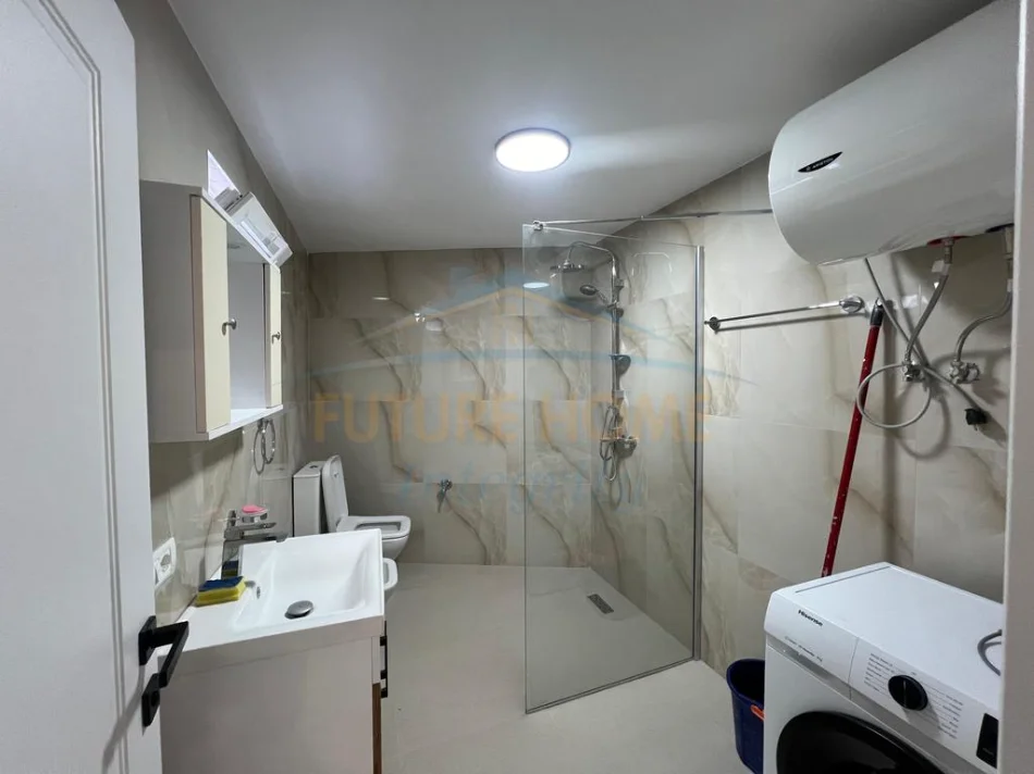 Tirane, jepet me qera shtepi 1 Katshe , 90 m² 450 € (Shtëpi Private, Mjull Bathore, Tiranë.)