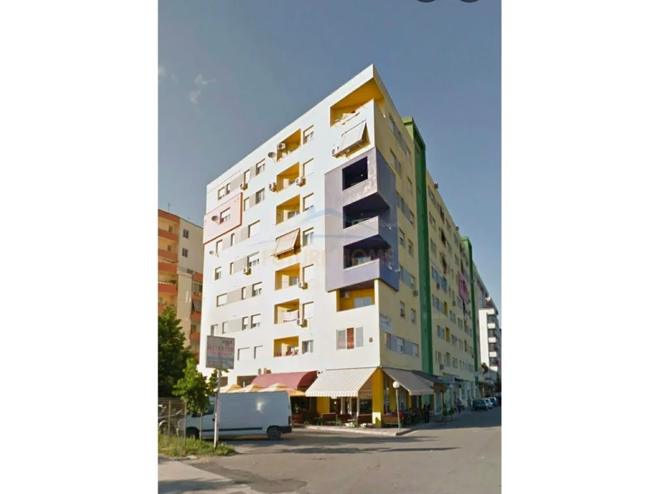 Tirane, shes apartament 2+1 Kati 7, 97 m² 122.500 € (Kthesa e Kamzës)