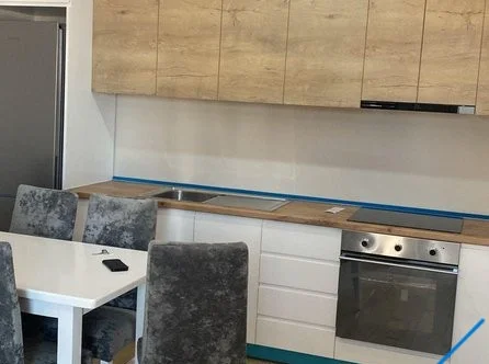 Tirane, jepet me qera apartament 2+1+Post Parkimi+Ballkon Kati 7, 83 m² 800 € (Bulevardi i ri, Marga 2)