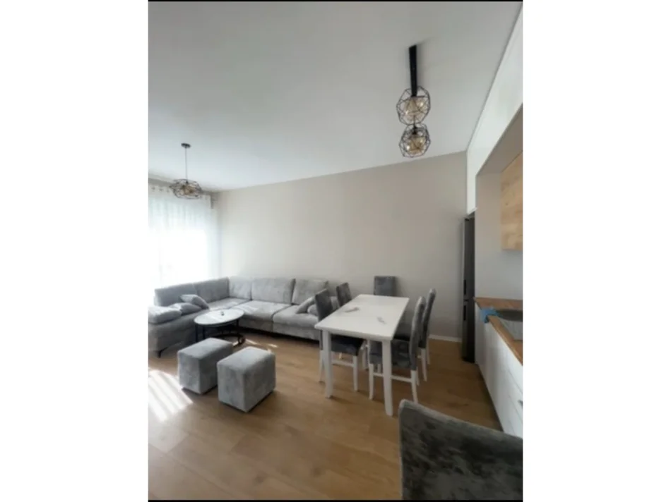 Tirane, jepet me qera apartament 2+1 Kati 7, 94 m² 800 € (Rezidenca Marga 2, Bulevardi i Ri)