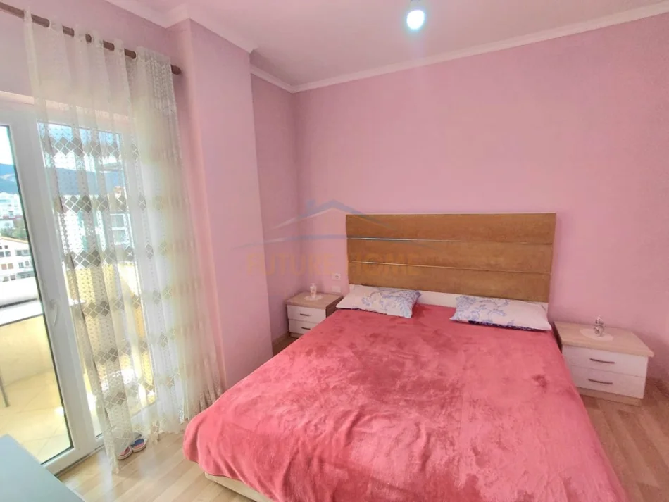 Pogradec, shitet apartament 2+1+Ballkon Kati 6, 82 m² 105.000 € (Rruga Sul Starovari ,Pogradec)