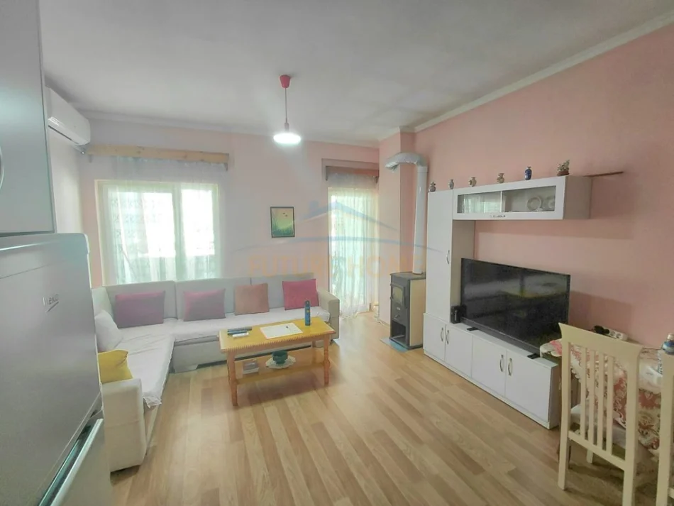 Pogradec, shitet apartament 2+1+Ballkon Kati 6, 82 m² 105.000 € (Rruga Sul Starovari ,Pogradec)
