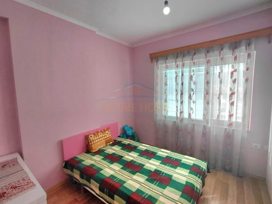 Pogradec, shitet apartament 2+1+Ballkon Kati 6, 82 m² 105.000 € (Rruga Sul Starovari ,Pogradec)