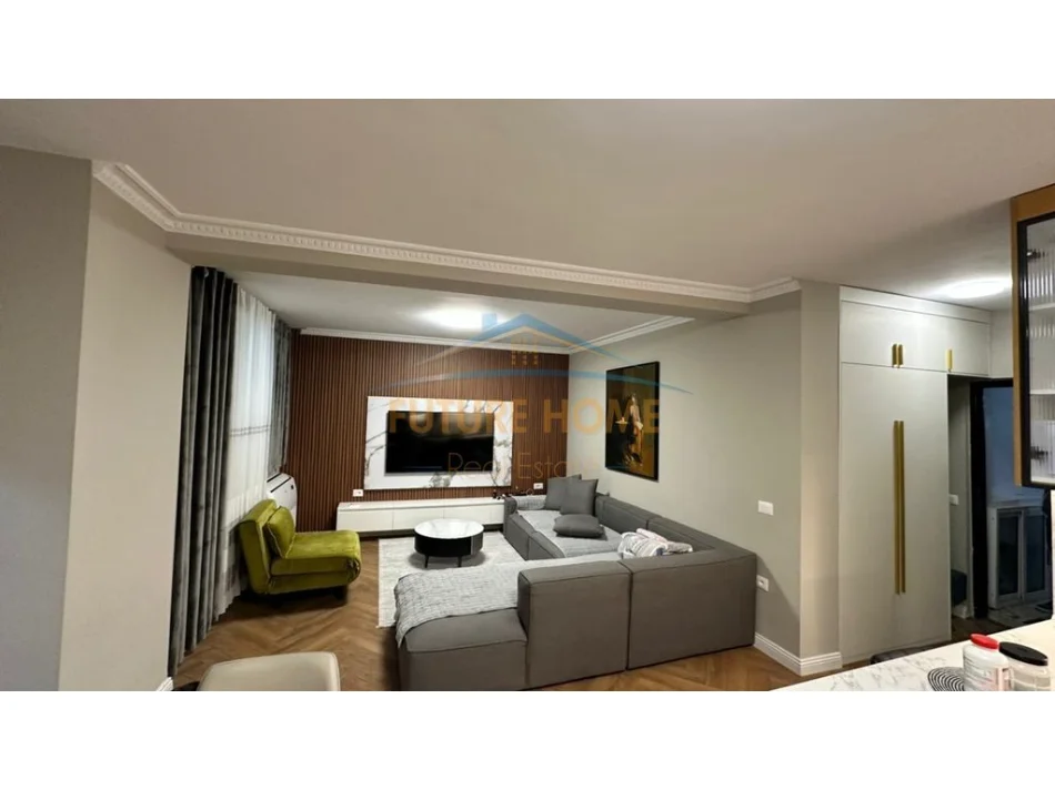 Tirane, shitet apartament 2+1 Kati 8, 97 m² 350.000 € (RRUGA E ELBASANIT)