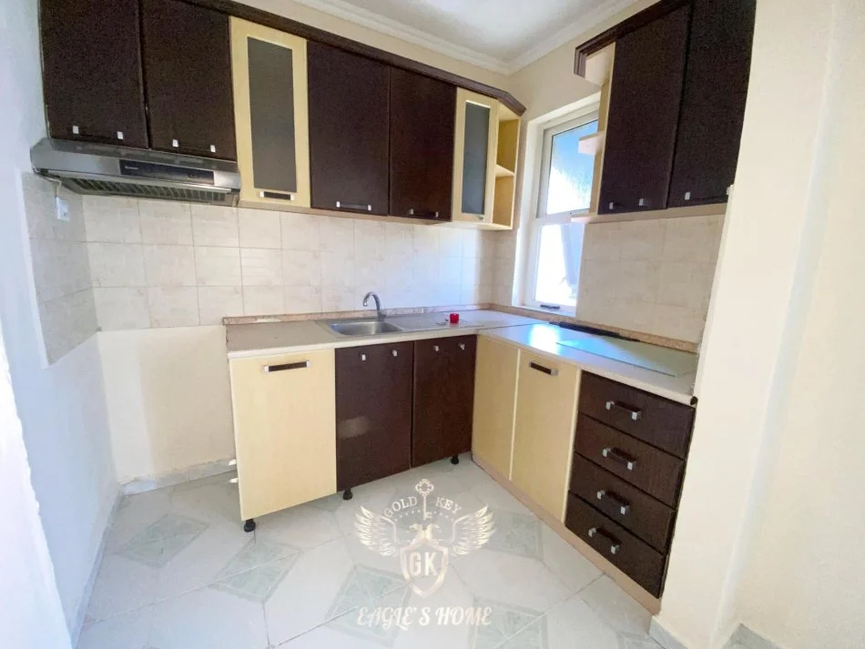 Durres, shes apartament 1+1+Ballkon Kati 5, 57 m² 52,000 € 