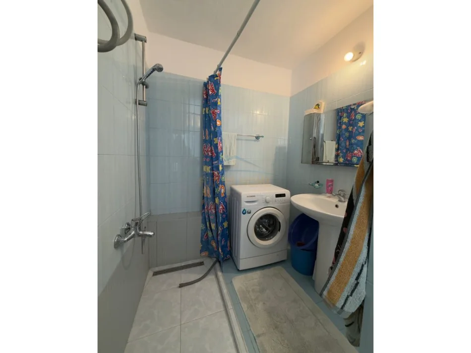 Tirane, shitet apartament 2+1 Kati 2, 100 m² 235.000 € (Zogu i Zi)
