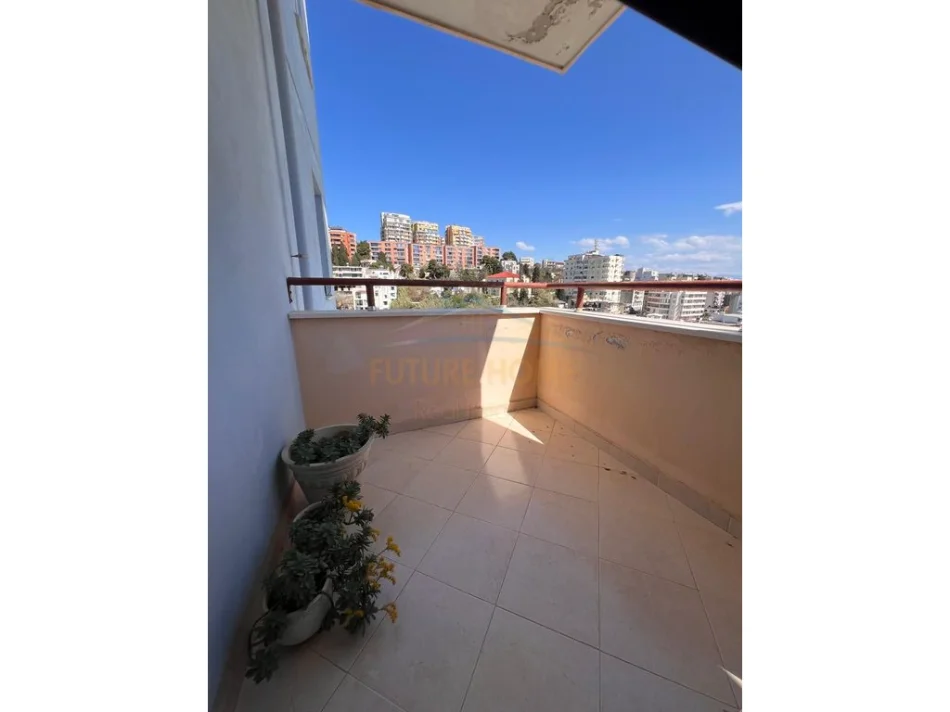 Durres, shitet apartament 2+1+Ballkon Kati 8, 120 m² 275.000 € 