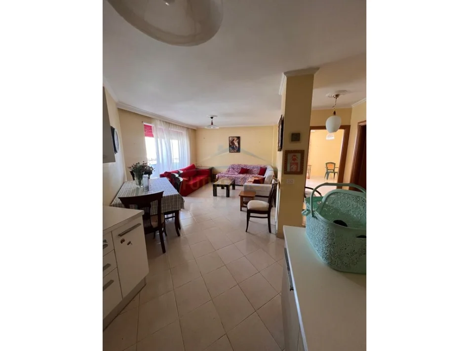 Durres, shitet apartament 2+1 Kati 8, 120 m² 275.000 € (VOLLGA)