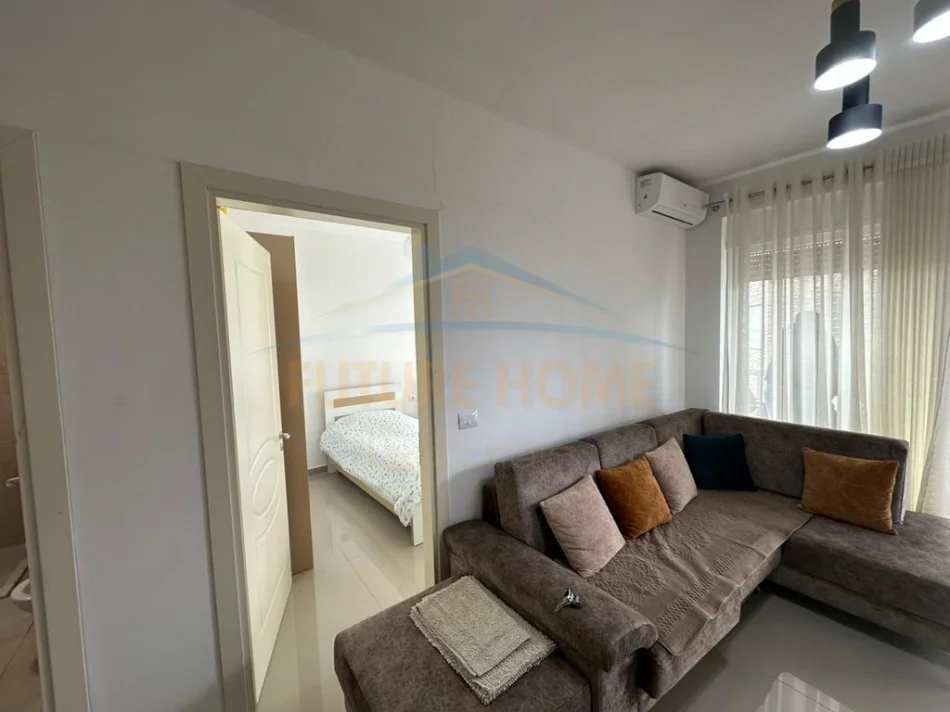 Gjiri Lalezit | Hamallaj, shitet apartament 2+1+Ballkon Kati 1, 76 m² 205.000 € (Gjiri i Lalzit)