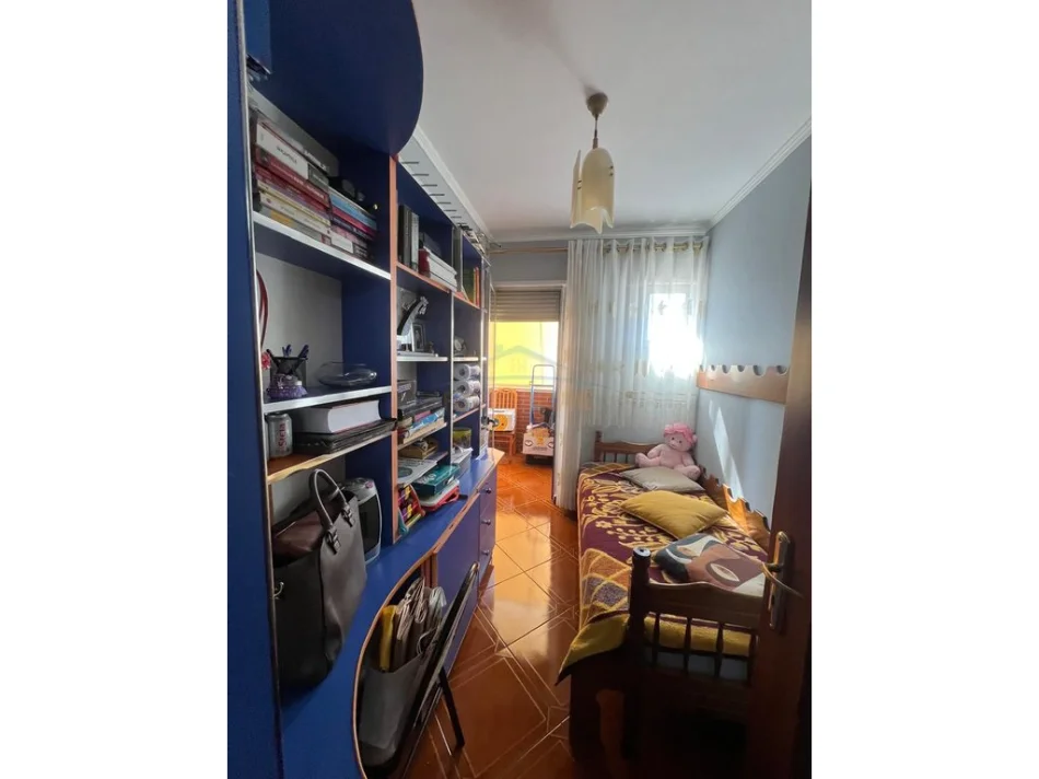 Tirane, shitet apartament 2+1 Kati 7, 74 m² 220.000 € (Komuna e Parisit)