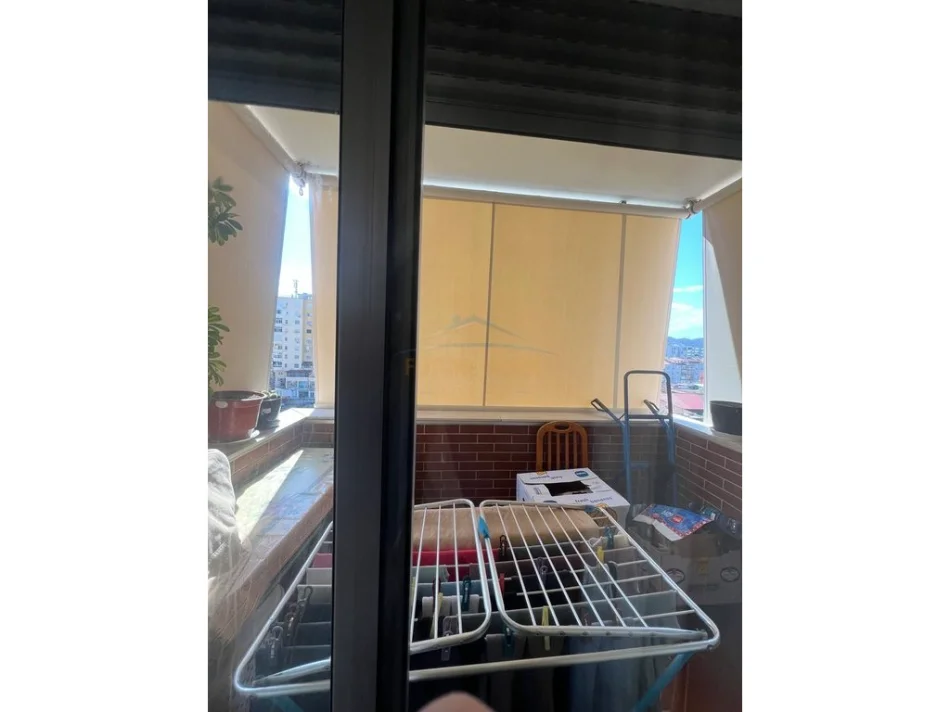 Tirane, shitet apartament 2+1 Kati 7, 74 m² 220.000 € (Komuna e Parisit)