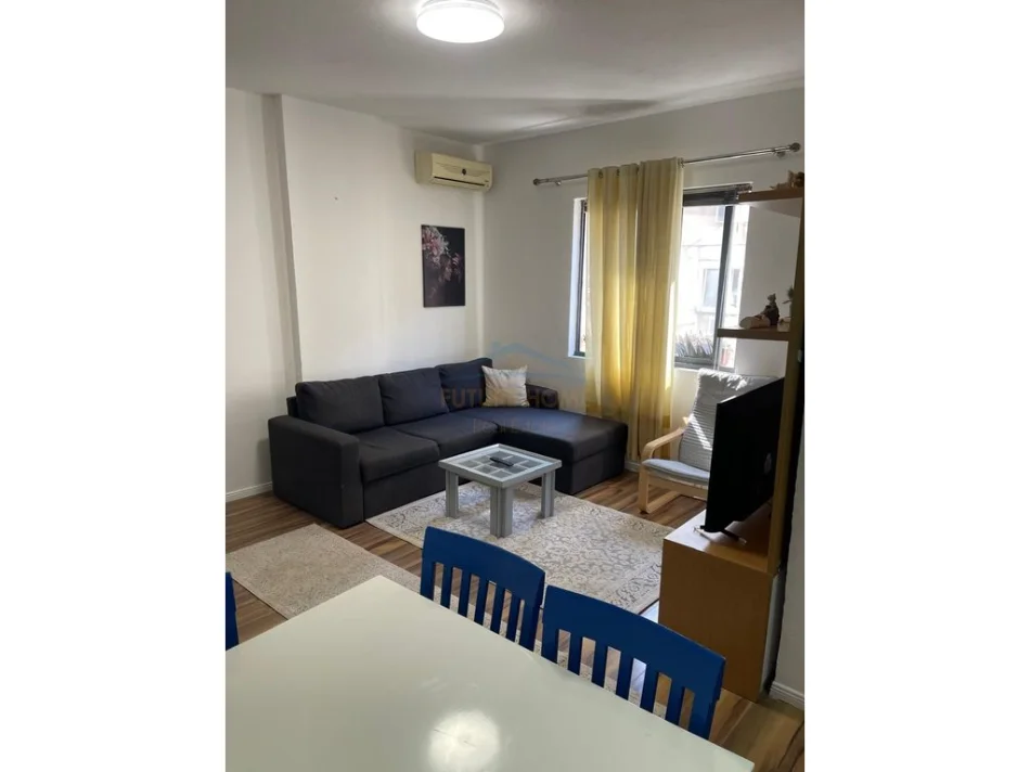 Tirane, shitet apartament 1+1 Kati 2, 48 m² 99.000 € (Parku)