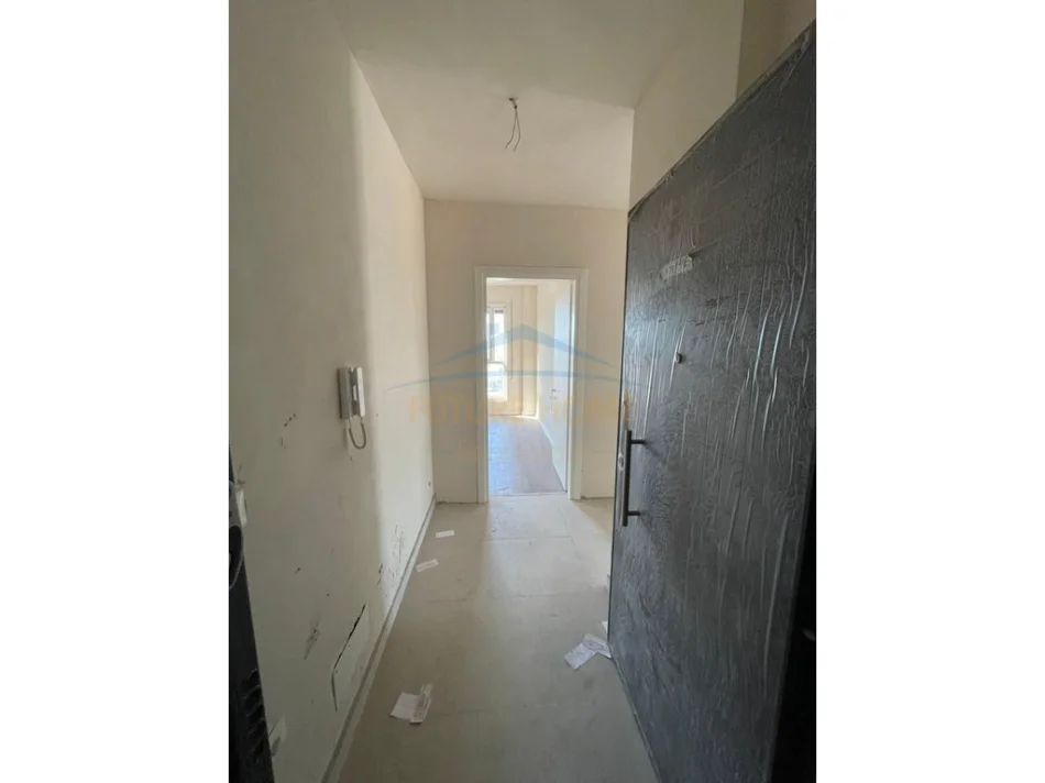Tirane, shitet apartament 2+1+Aneks+Ballkon Kati 7, 105 m² 199.000 € (Don Bosko)