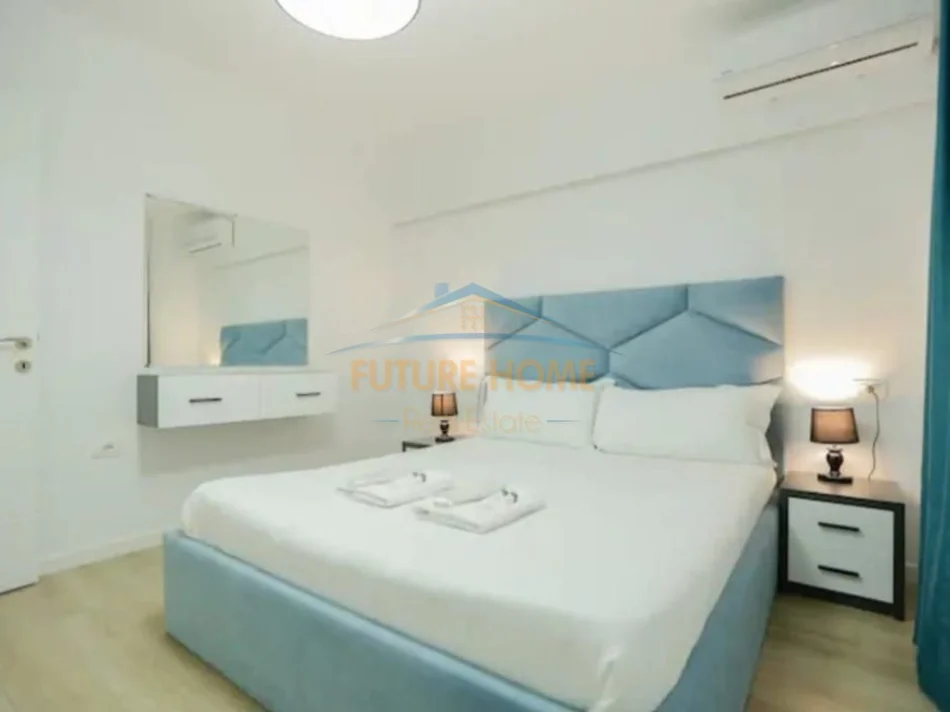 Tirane, shes apartament 2+1+Ballkon , 85 m² 250.000 € (Sheshi Willson)