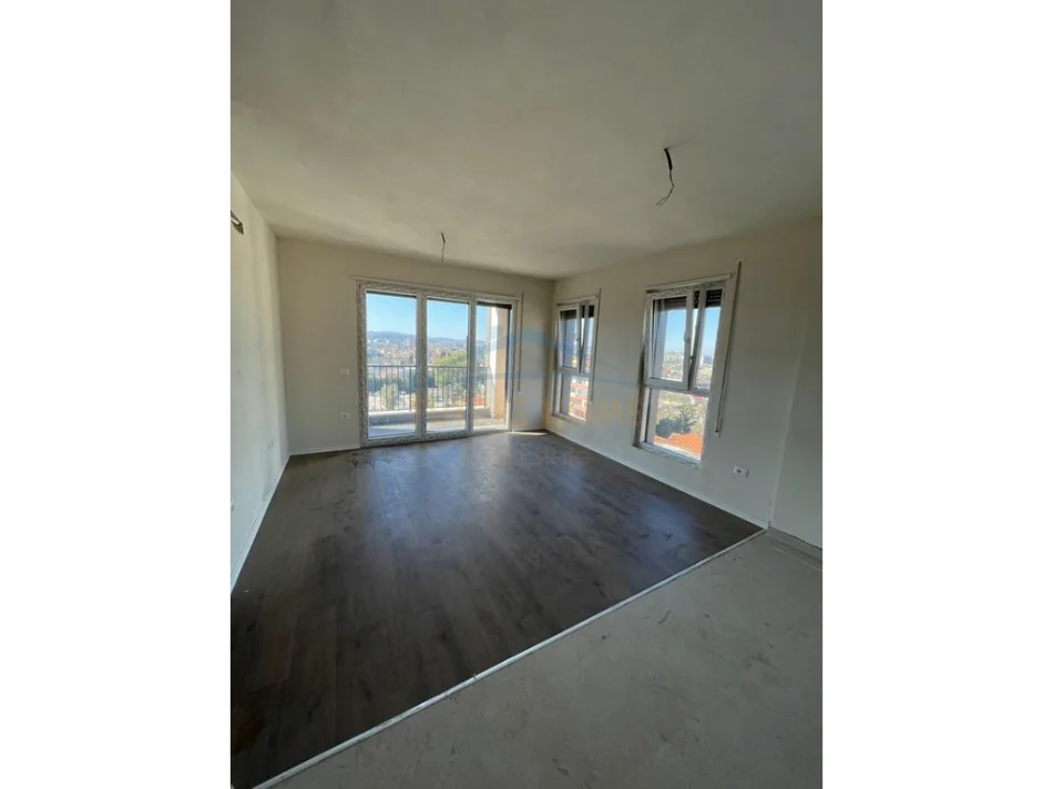 SHITET APARTAMENT 2+1 TEK TRIO TOWERS DON BOSKO