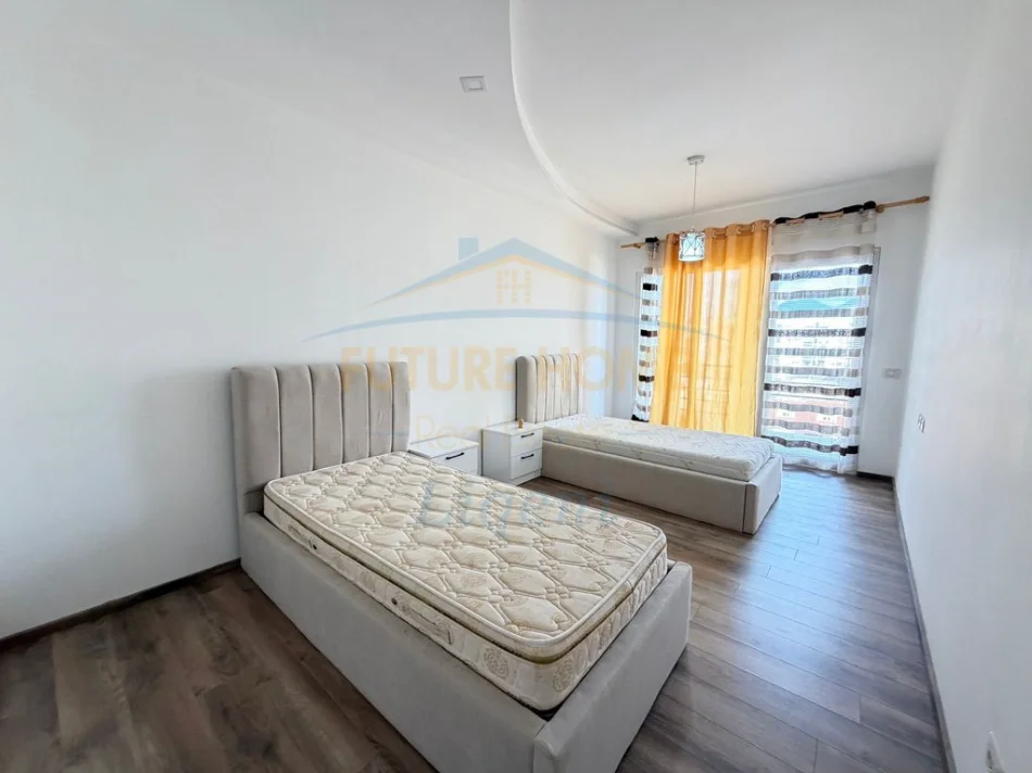 Tirane, jepet me qera apartament 2+1 Kati 6, 92 m² 530 € (Unaza e Re)
