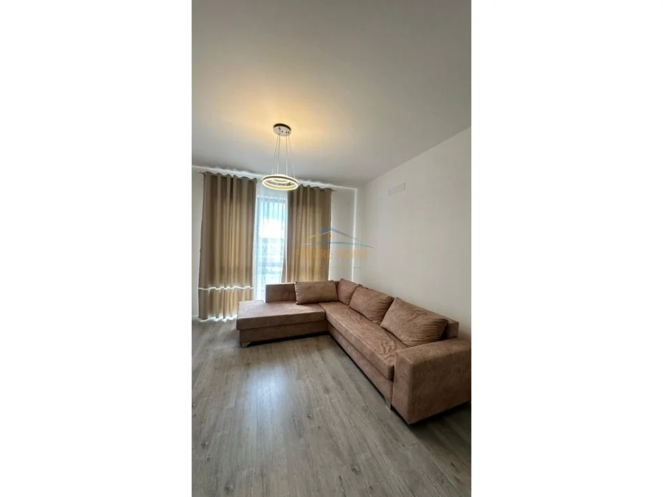 Tirane, jepet me qera apartament 2+1 Kati 3, 93 m² 650 € (Ish Dogana)